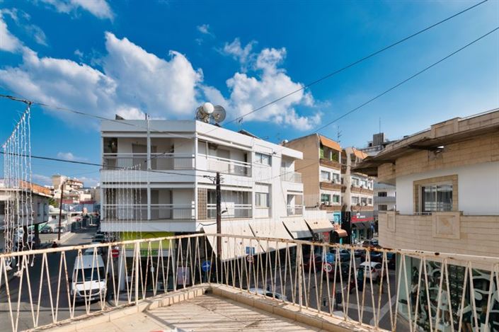 Image No.11-3 Bed Apartment for sale