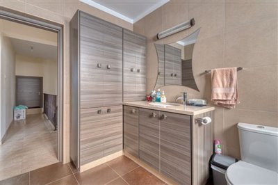 family-bathroom-1