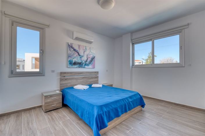 Image No.14-3 Bed Villa for sale