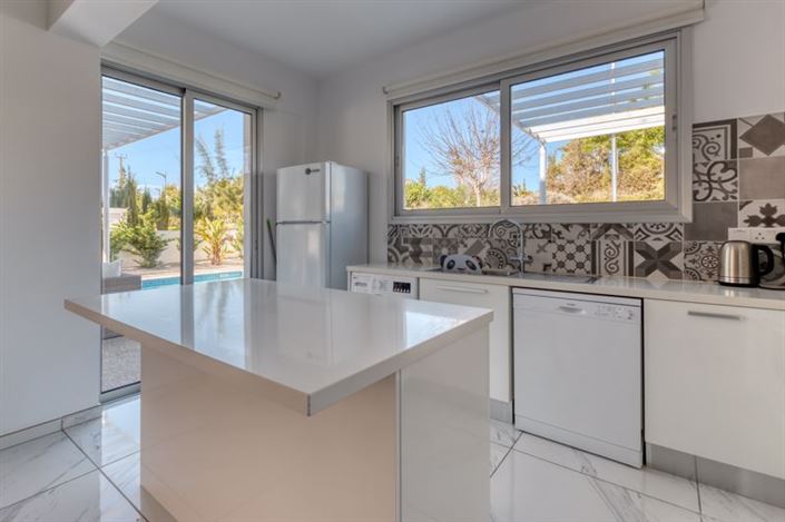 Image No.7-3 Bed Villa for sale