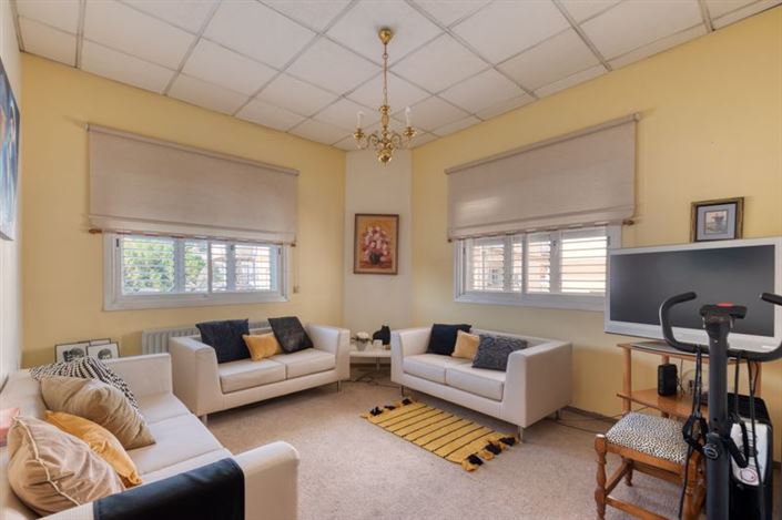 Image No.29-7 Bed Villa for sale