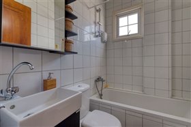 Image No.15-3 Bed Apartment for sale