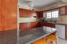Image No.3-3 Bed Apartment for sale