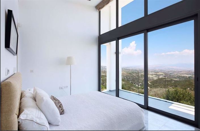 Image No.8-Villa de 4 chambres à vendre à Tsada