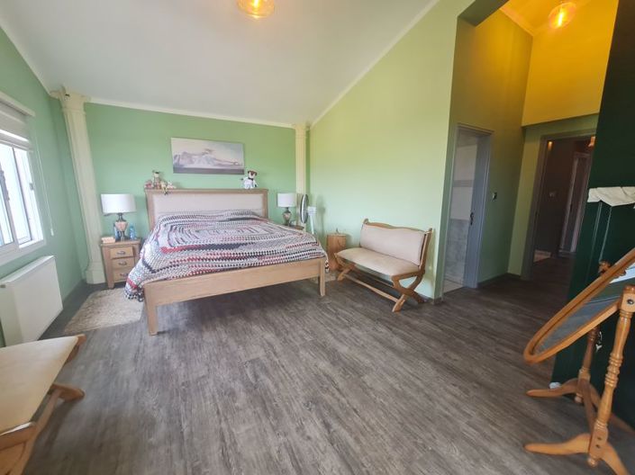 Image No.27-4 Bed Villa for sale