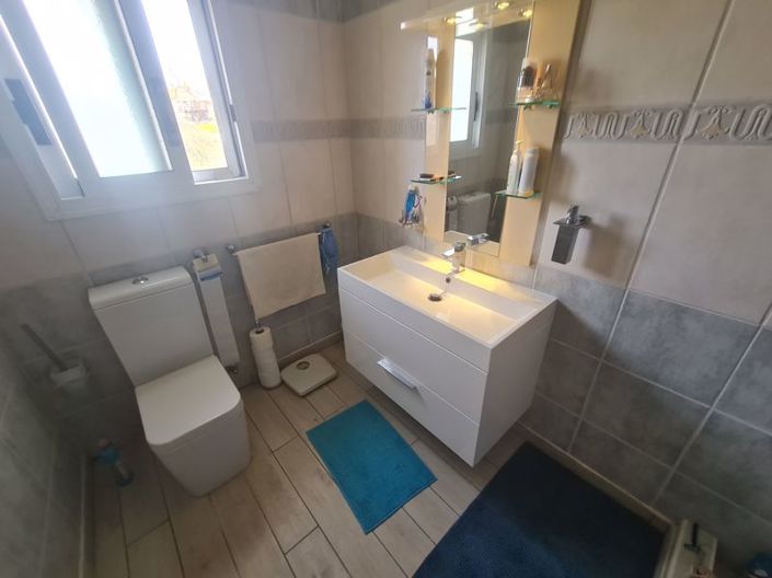 Image No.28-4 Bed Villa for sale