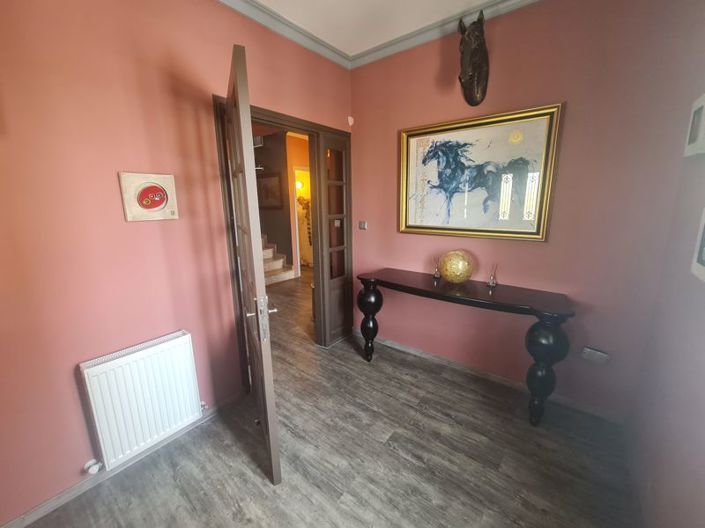 Image No.9-4 Bed Villa for sale