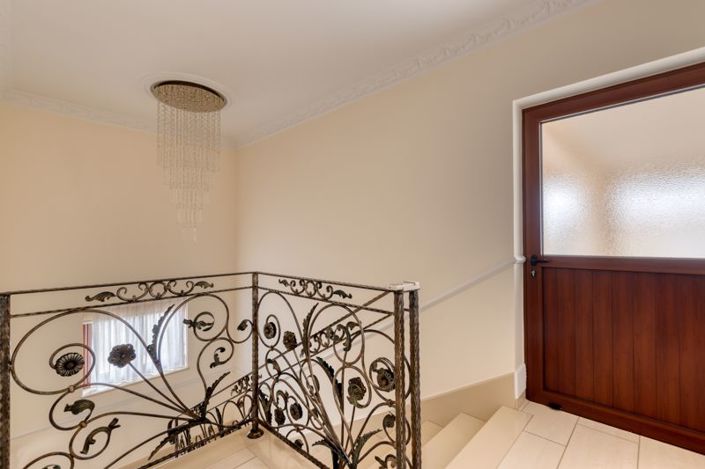 Image No.12-3 Bed Villa for sale