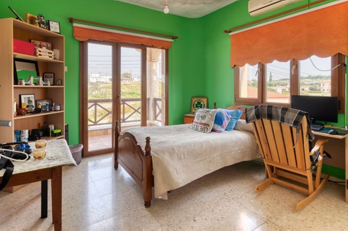 Image No.18-4 Bed Villa for sale