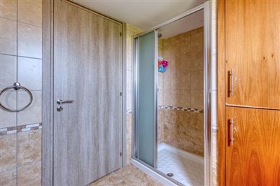 family-bathroom-1