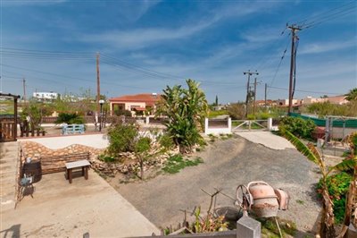 drive-access-to-garage