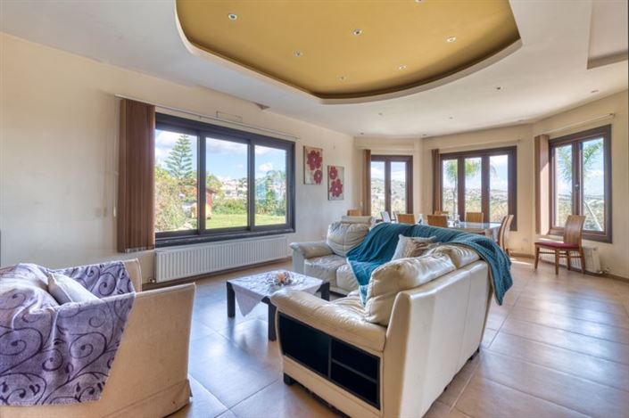 Image No.9-Villa de 4 chambres à vendre à Anglisides