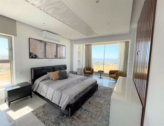 Image No.18-4 Bed Villa for sale