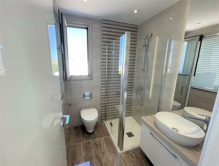 Image No.22-4 Bed Villa for sale