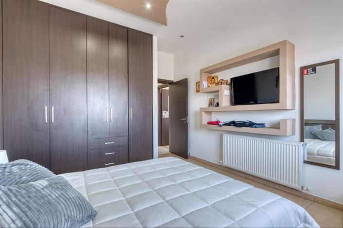 Image No.18-3 Bed Villa for sale