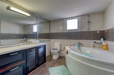 family-bathroom