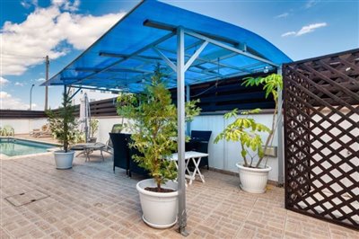 pool-area-pergola