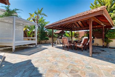 pergola