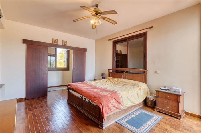 Image No.21-6 Bed Villa for sale