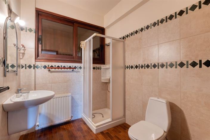 Image No.23-6 Bed Villa for sale