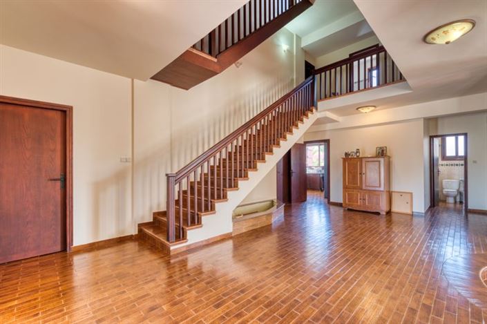 Image No.7-6 Bed Villa for sale