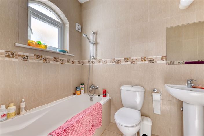 Image No.12-Bungalow de 4 chambres à vendre à Ayia Thekla