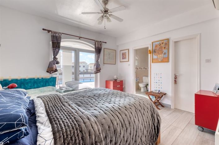 Image No.14-Bungalow de 4 chambres à vendre à Ayia Thekla