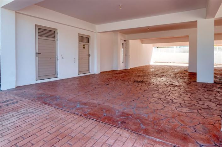 Image No.19-2 Bed Apartment for sale