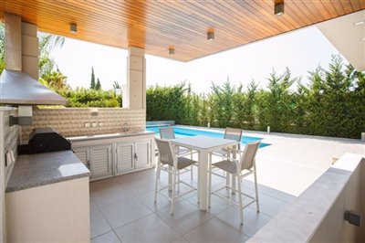 covered-veranda