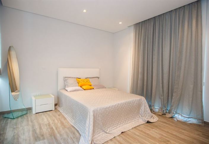 Image No.10-4 Bed Villa for sale