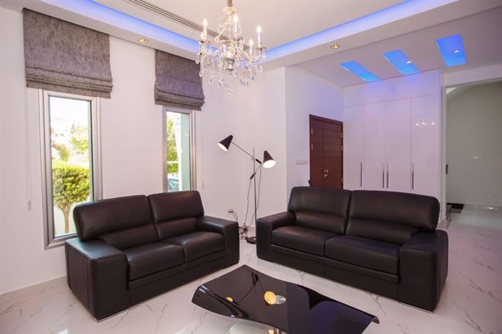 Image No.6-4 Bed Villa for sale