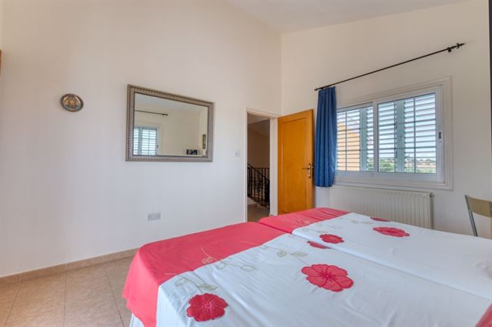 Image No.18-4 Bed Villa for sale