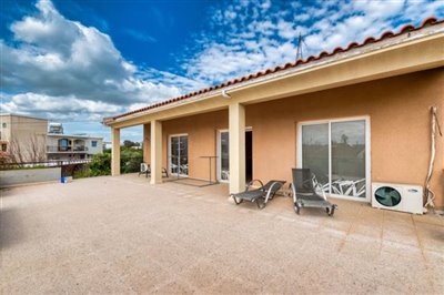 balcony-1