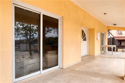covered-front-verenda-2