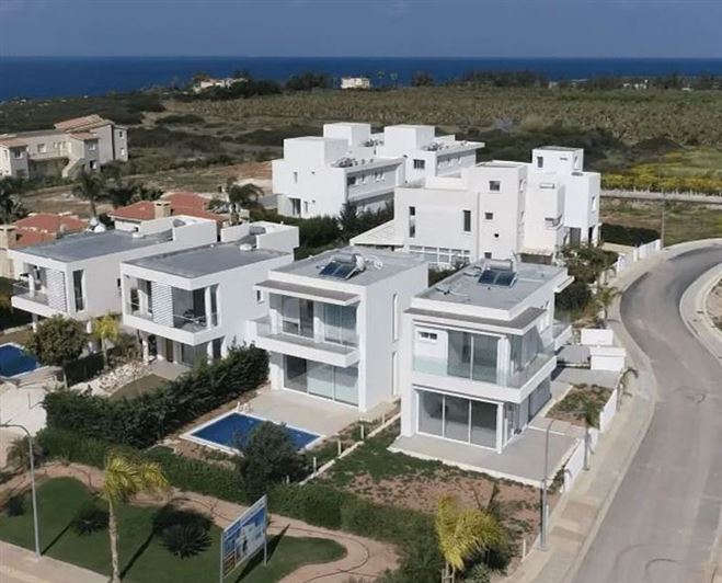 Image No.2-3 Bed Villa for sale