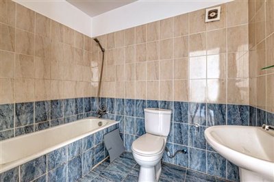 family-bathroom