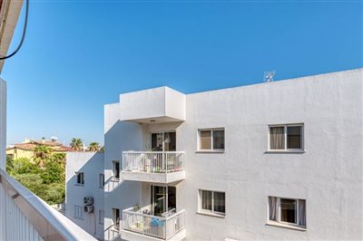 main-balcony-views