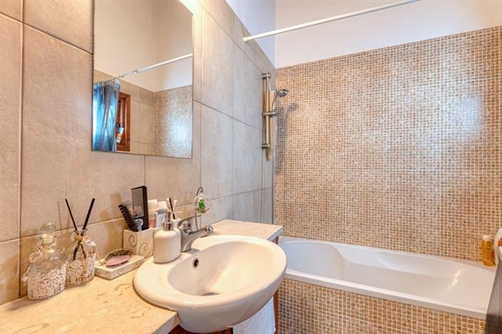 Image No.18-3 Bed Villa for sale