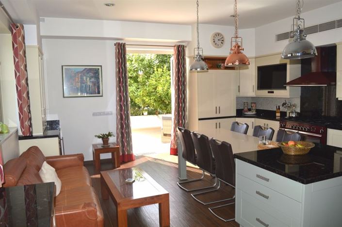 Image No.11-5 Bed Villa for sale