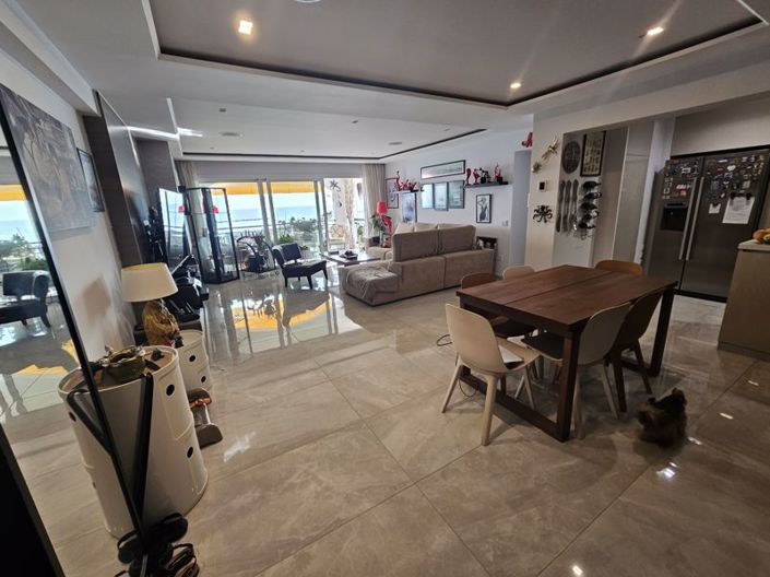 Image No.15-3 Bed Apartment for sale