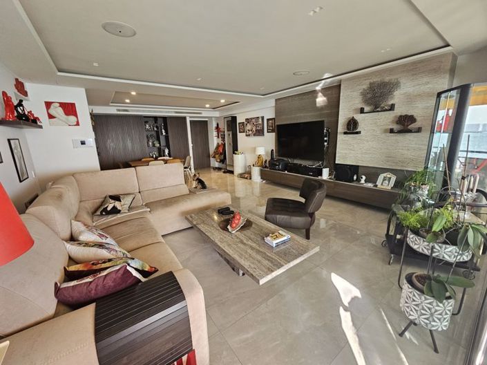 Image No.3-3 Bed Apartment for sale