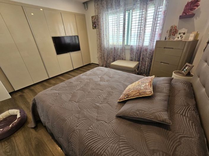 Image No.26-3 Bed Apartment for sale