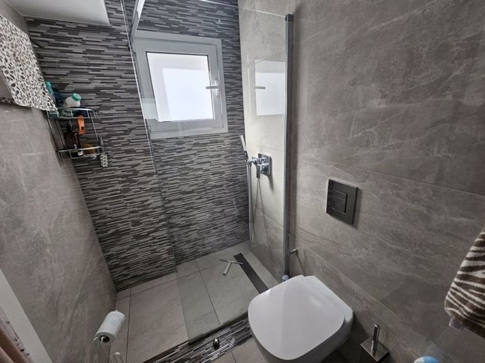 Image No.28-3 Bed Apartment for sale