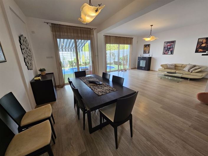 Image No.15-Villa de 5 chambres à vendre à Germasogeia