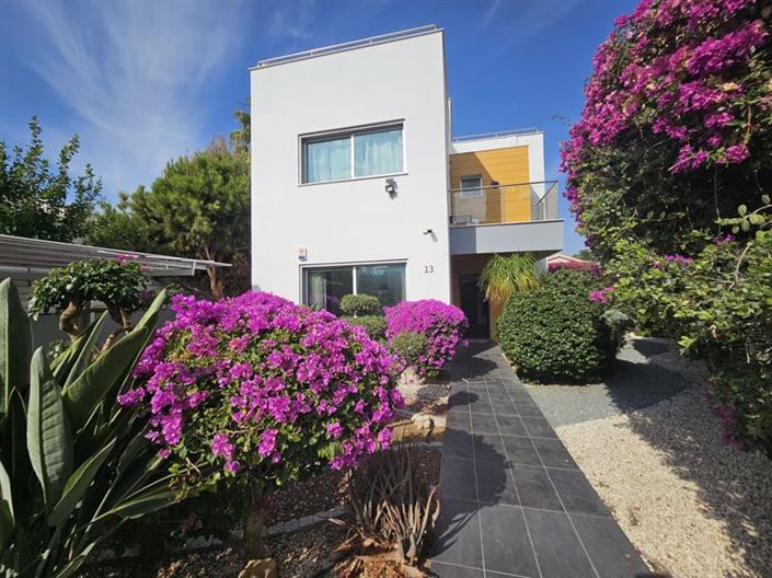 Image No.6-Villa de 5 chambres à vendre à Germasogeia