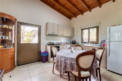 kitchen-dining