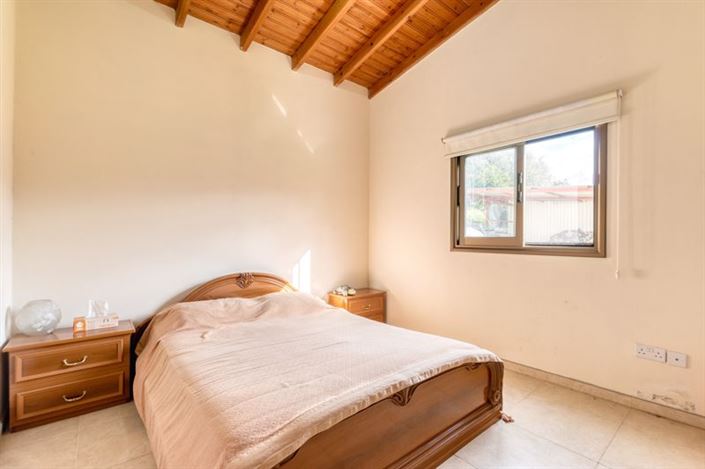 Image No.3-2 Bed Bungalow for sale