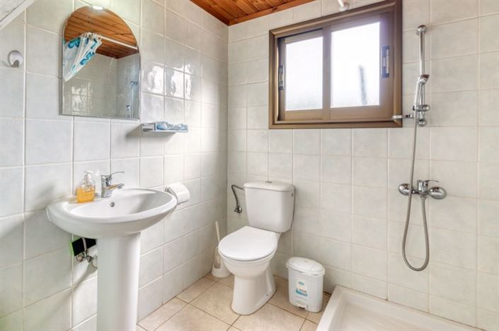 Image No.6-2 Bed Bungalow for sale