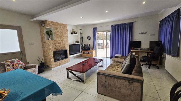 Image No.17-5 Bed Villa for sale