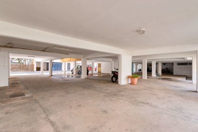 covered-parking